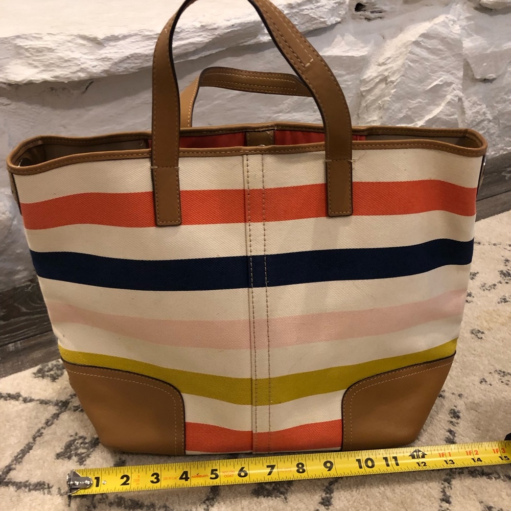 Summer Coach tote with detachable strap